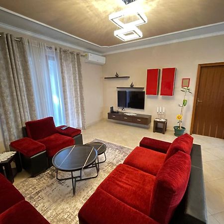 Skybase Apartment Тирана Екстериор снимка